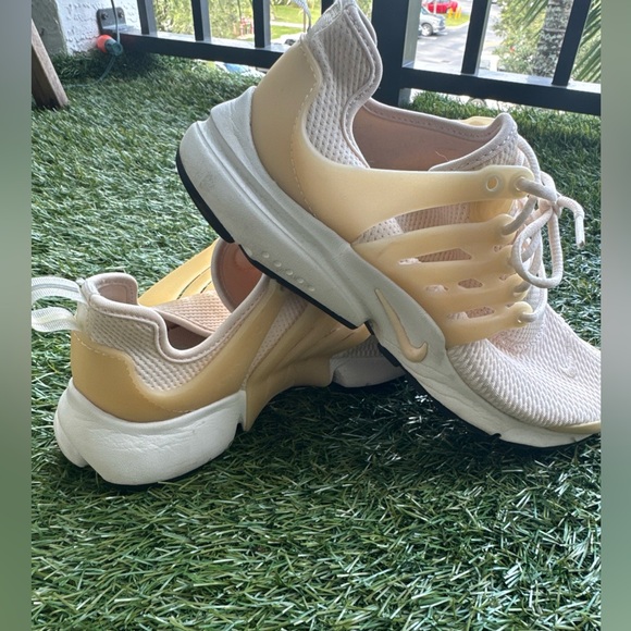 Nike Air Presto Women’s size 7 Peach - Picture 5 of 5